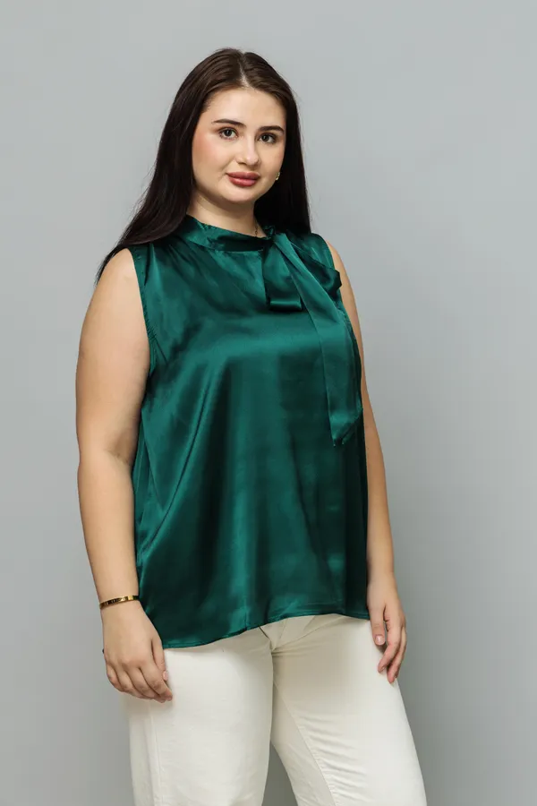 Sleeveless_Tie_Neck_Satin_Top