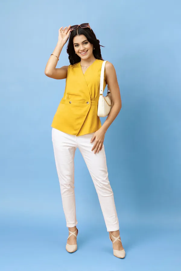 Buttoned_Wrap_Top