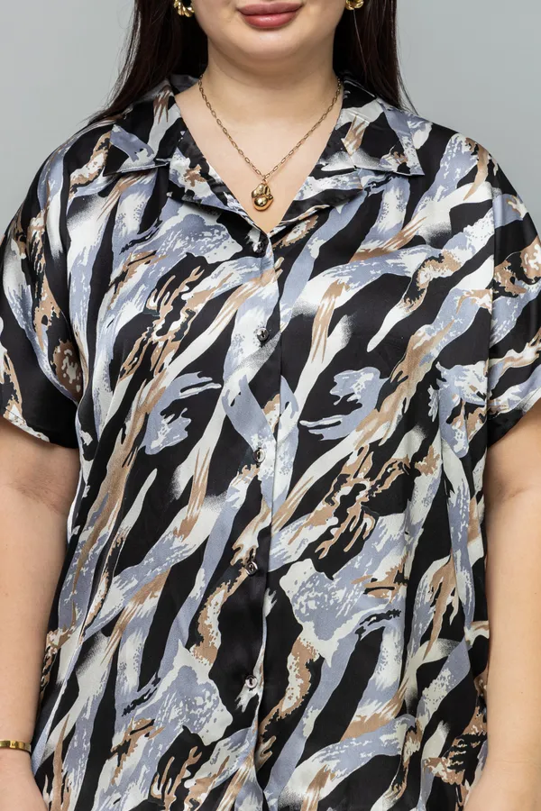 Abstract_Casual_Short_Sleeves_Satin_Shirt