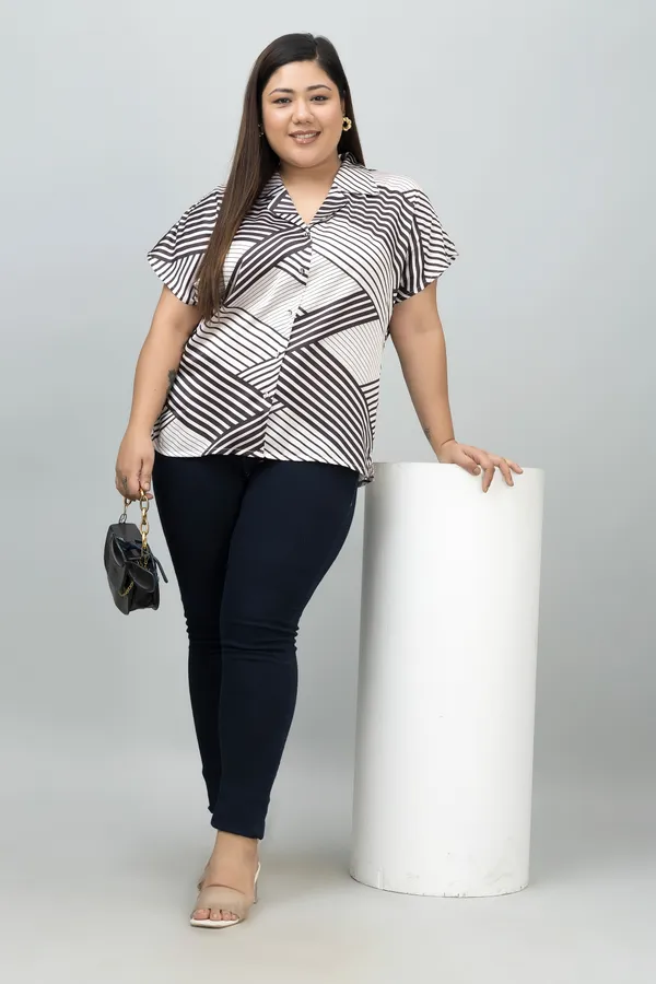 Women's_Plus_Size_White_&_Black_Satin_Printed_Short_Sleeve_Hip_Length_Shirt_For_Women