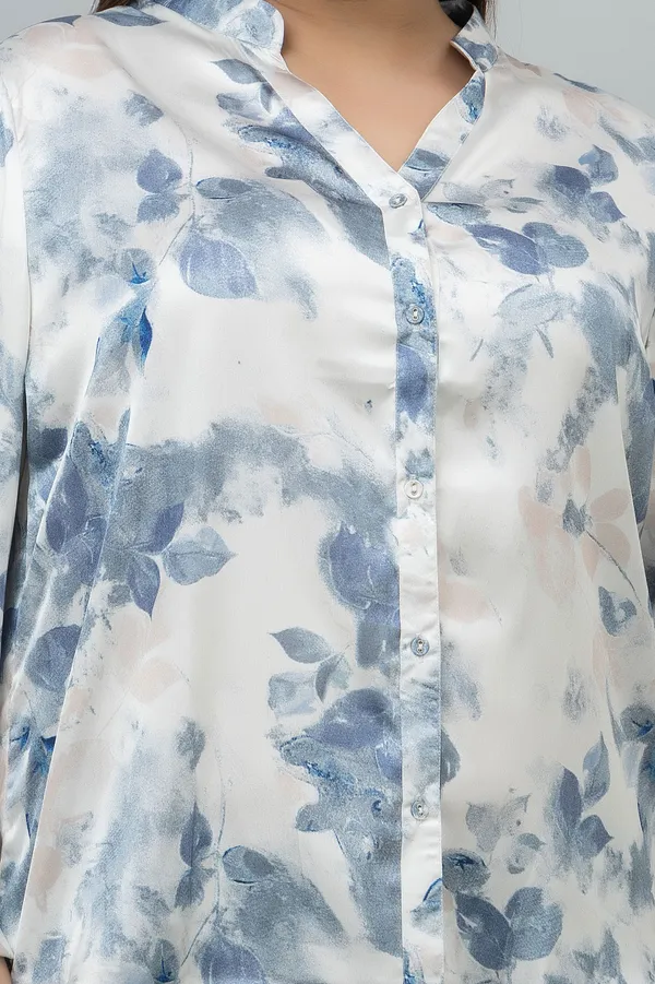 Women's_Plus_Size_Blue_&_White_Satin_Floral_Print_Full_Sleeve_Hip_Length_Shirt_For_Women