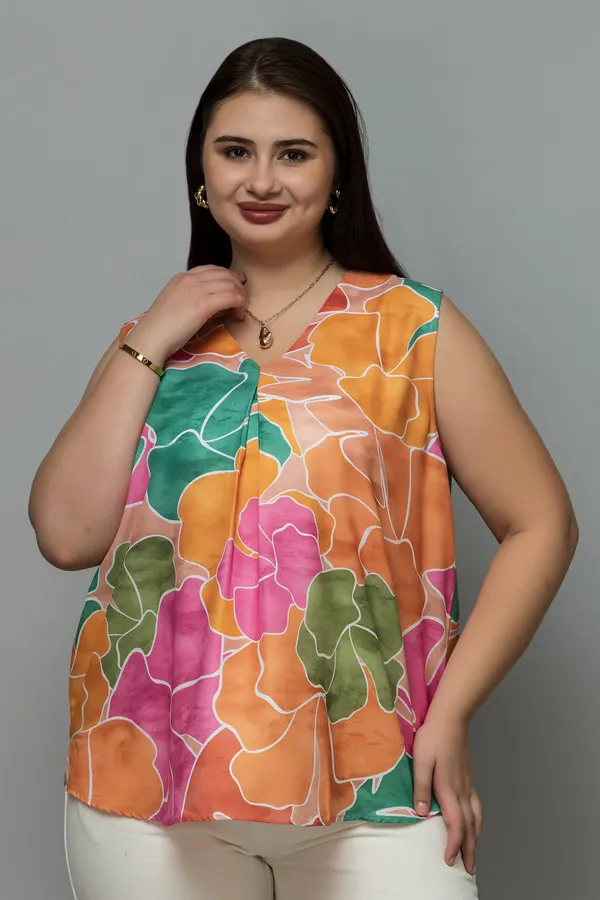 Front_Pleated_Sleeveless_Top