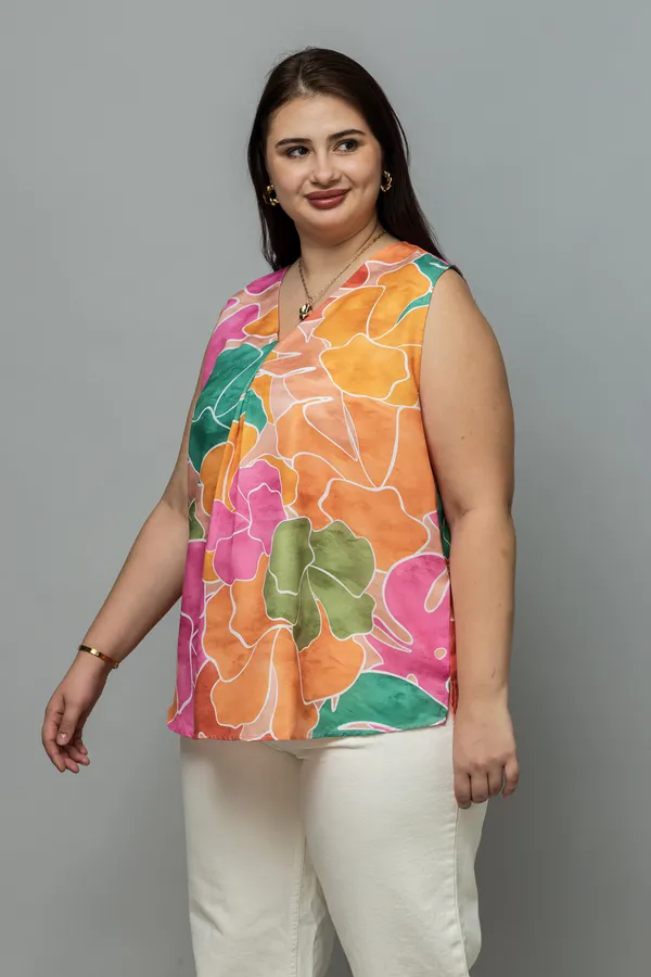 Front_Pleated_Sleeveless_Top