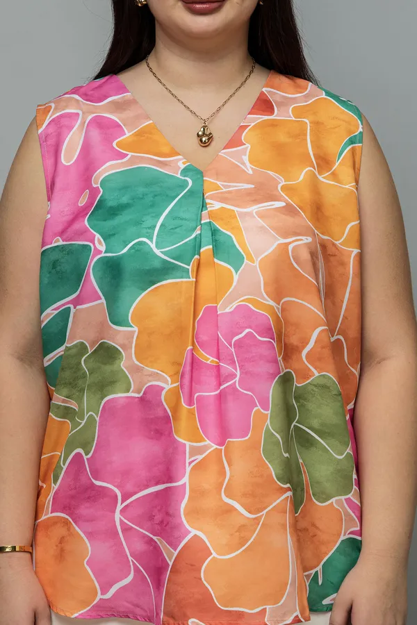 Front_Pleated_Sleeveless_Top