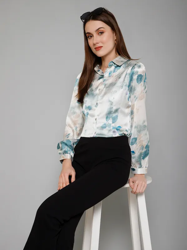 Green_&_White_Satin_Abstract_Full_Sleeve_Spread_Collar_Hip_Length_Shirt_For_Women_&_Girls