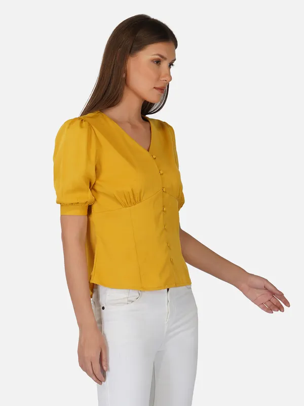 Collarless_Shirt
