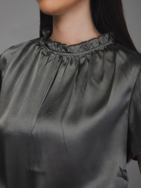 Grey_Satin_Solid_Short_Sleeve_Round_Neck_Hip_Length_Top_For_Women_&_Girls