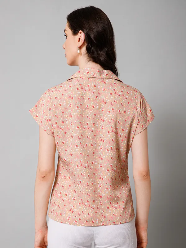 Short_Sleeves_Shirt