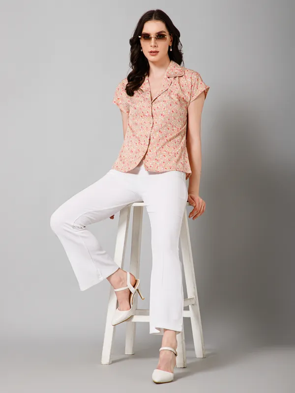 Short_Sleeves_Shirt