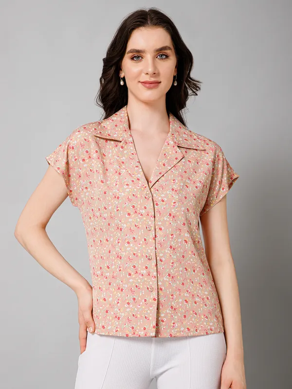 Short_Sleeves_Shirt