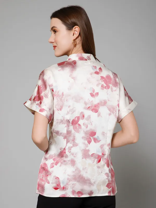 Red_&_White_Satin_Abstract_Half_Sleeve_Mandarin_Collar_Hip_Length_Shirt_For_Women_&_Girls