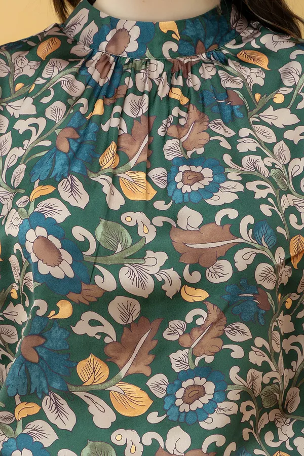 Gathered_Neck_Satin_Top