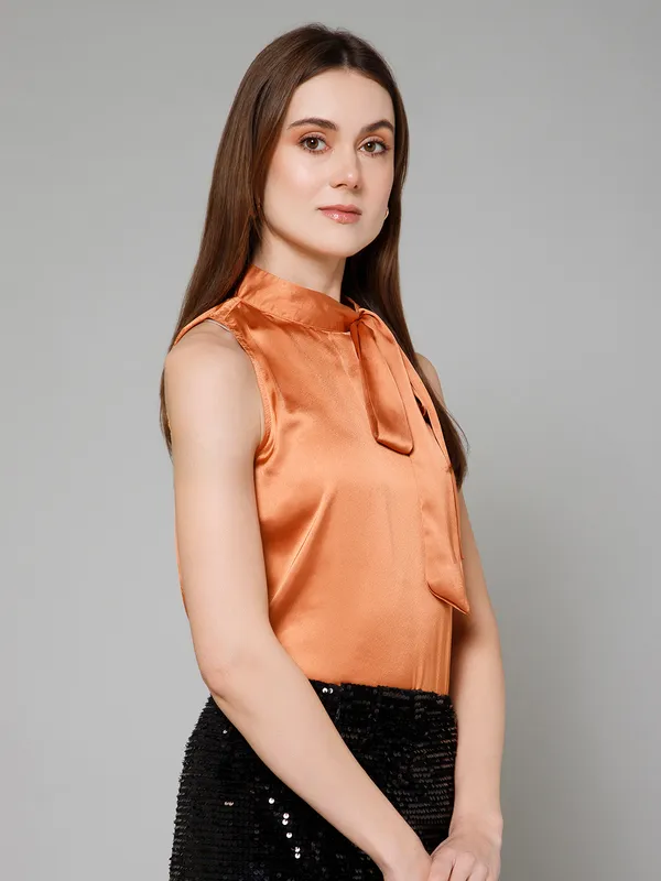 Neck_Tie_Top_For_Women