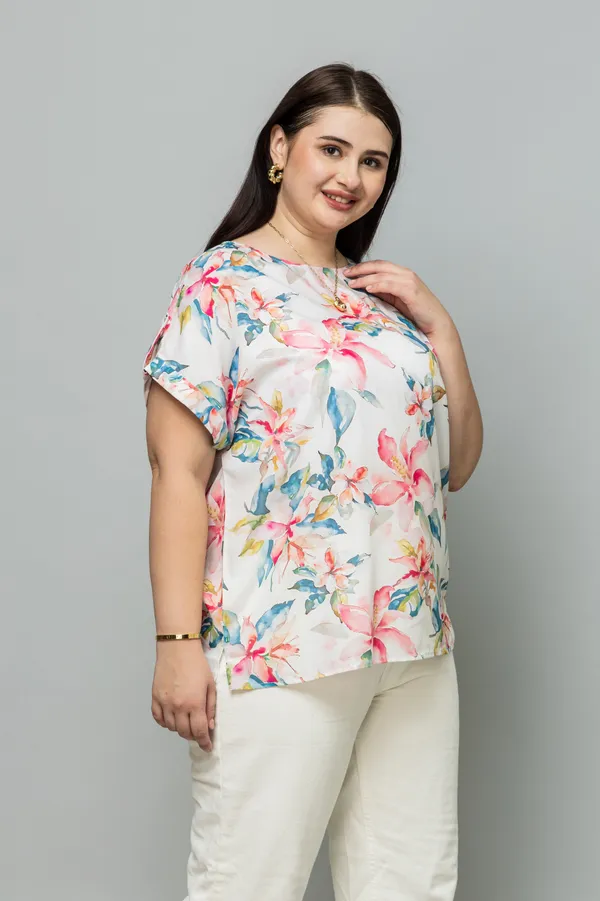 Round_Neck_Classic_Top