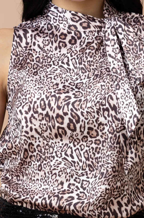 Sleeveless_Tie_Neck_Satin_Top
