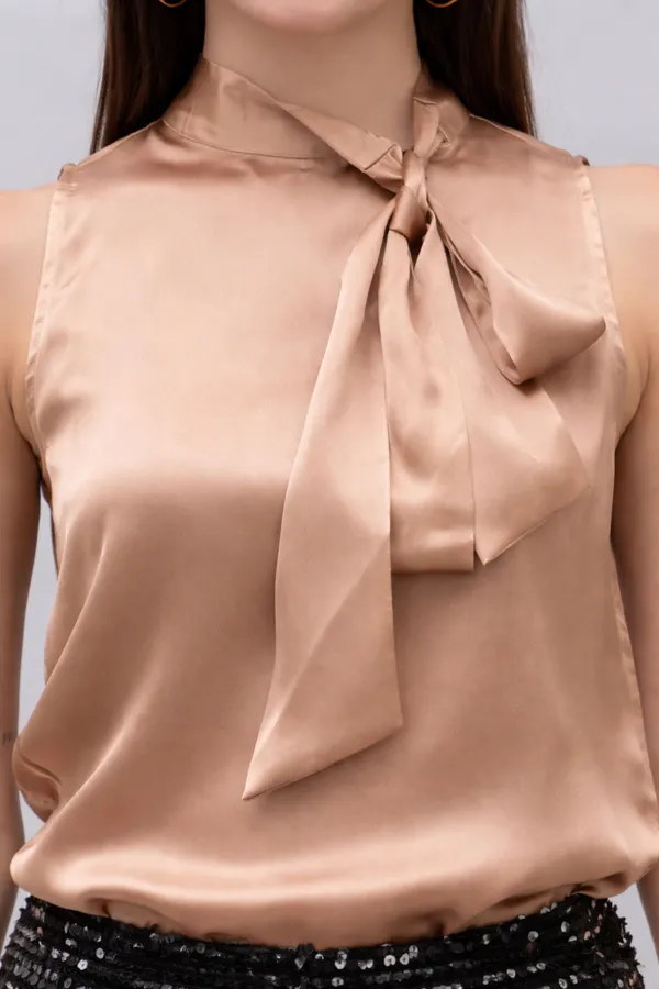 Neck_Tie_Top
