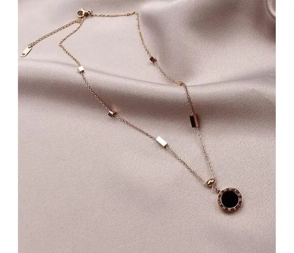 Rose_Gold_Roman_Alphabet_Black_And_White_Double-Sided_Round_Titanium_Steel_Cubic_Zirconia_rose_Gold-plated_Plated_Alloy,_Stainless_Steel