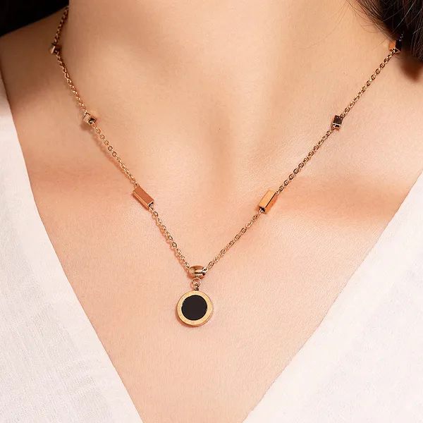 Rose_Gold_Roman_Alphabet_Black_And_White_Double-Sided_Round_Titanium_Steel_Cubic_Zirconia_rose_Gold-plated_Plated_Alloy,_Stainless_Steel