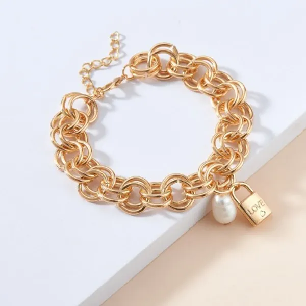 Golden_Elegance_Bracelet_For_Women