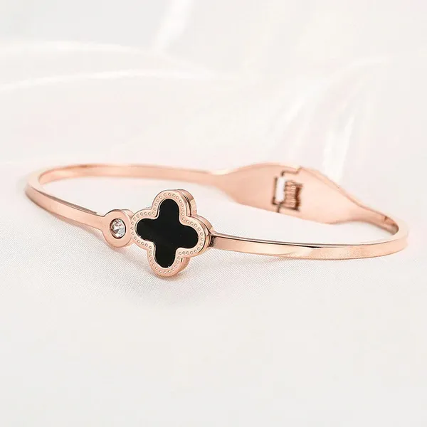 Stainless_Steel_Rose_Gold-Plated_Bangle-Style_Anti_Tarnish_Clover_Bracelet