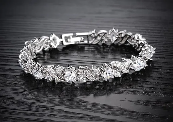Silver_Premium_Alloy_Bracelets_For_Women