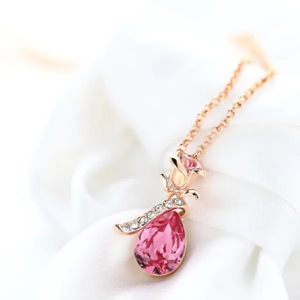 Blushing_Rose_Gold_Pendant_For_Women