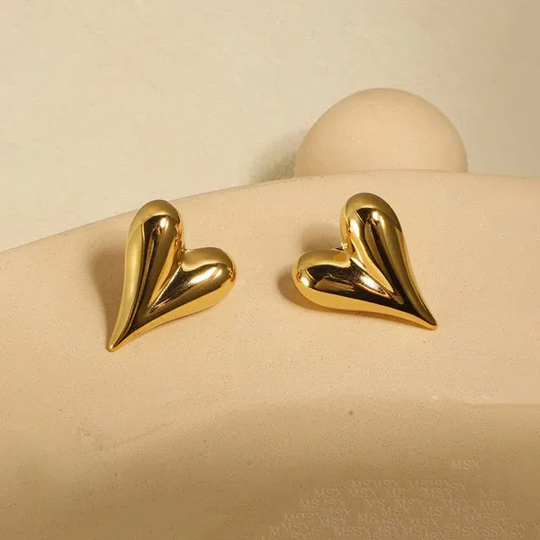 Gold_Plated_Anti_Tarnish_Heart_Themed_Earrings
