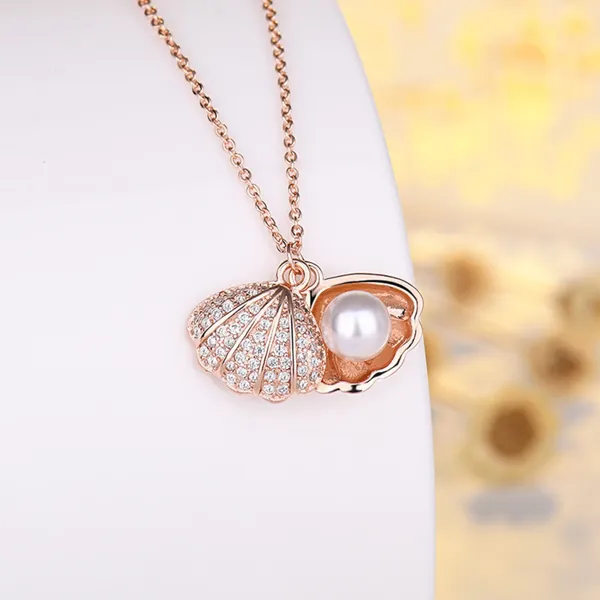 Trendy_Zircon_Shell_Sterling_Pearl_Charms_Necklace_Gift_For_Women