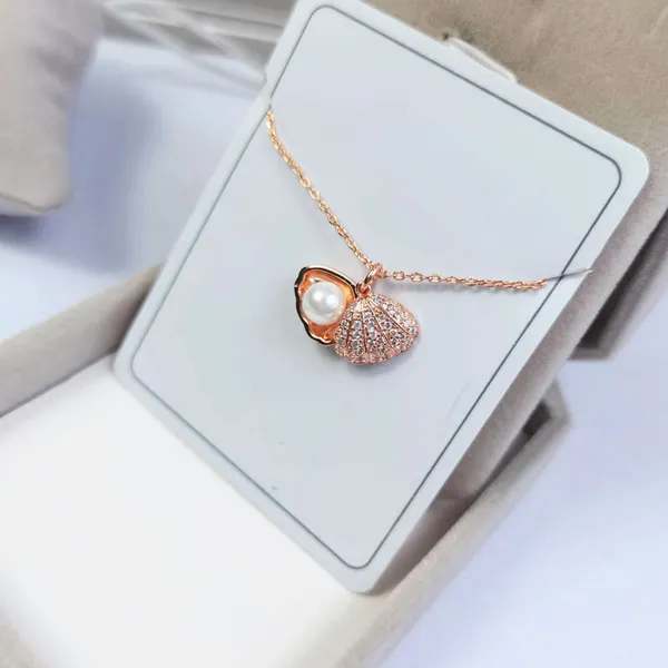 teel_RoseGold_Oyster_Pearl_Necklac_Crystal_Gold-plated_Plated_Stainless_Steel_Necklace