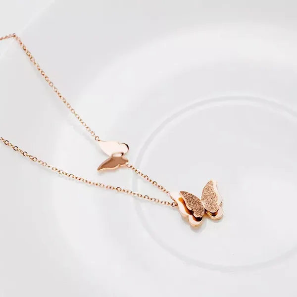 New_Butterfly_Clavicle_Rose_Gold_Stainless_Steel_Jewelry_Exquisite_Charm_Cute_Lady_Neck_Ornament_Chain_for_women_&_girls