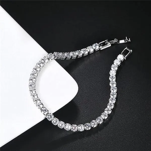 Royal_White_Diamond_Crystal_Feminine_Designer_Bracelet_For_Women