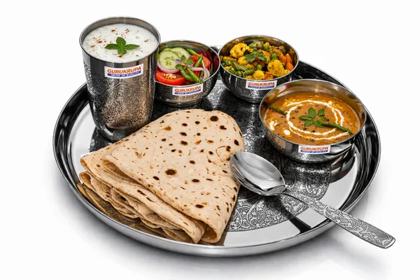 Pack_of_4_-_(24_pcs_set)_Gurukrupa_Etching_Stainless_Steel_Buffet_Set_|_Premium_Mirror_Finish_Serving_Set_|_Heavy_Gauge,_Rust_Resistant_|_Ideal_for_Dining,_Parties_&_Gifting_(4)