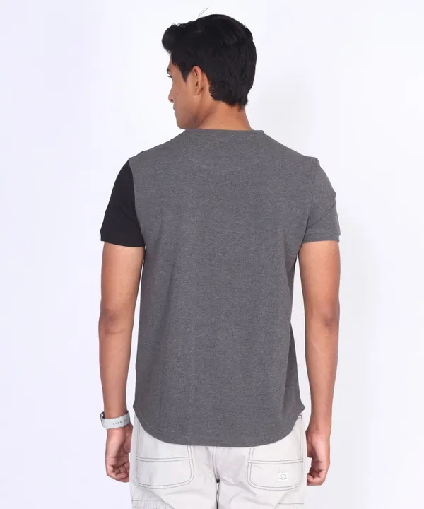 Black_Round_Neck_Regular_Fit_T-Shirt_For_Men