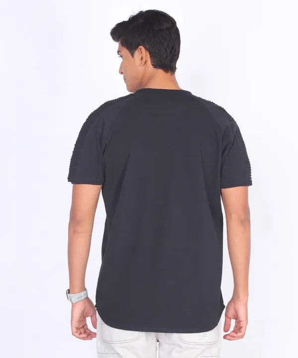 Black_Round_Neck_Regular_Fit_T-Shirt_For_Men