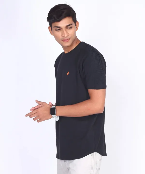 Black_Round_Neck_Regular_Fit_T-Shirt_For_Men