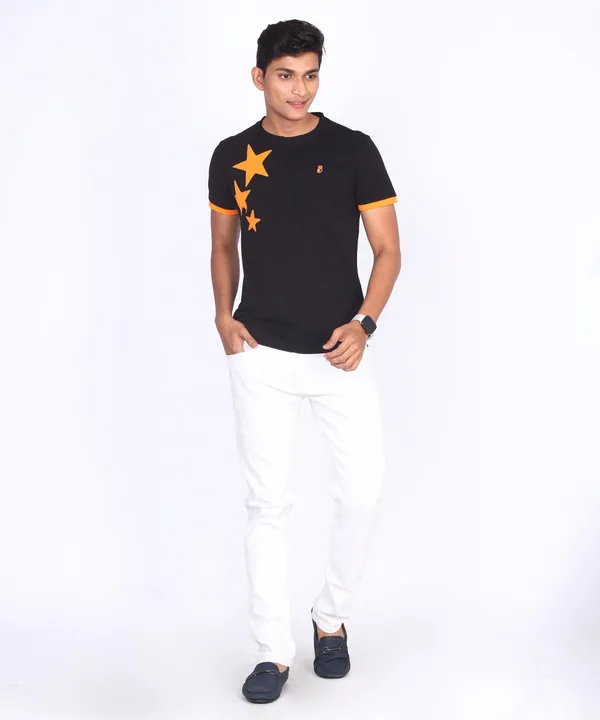Black_Round_Neck_Regular_Fit_T-Shirt_For_Men