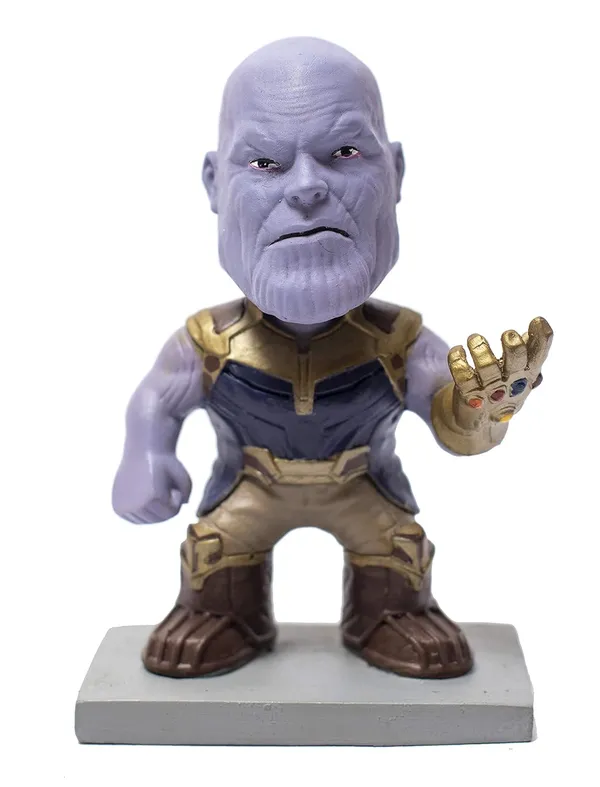 Thanos_Infinity_Gauntlet_Bobblehead_Handmade_Cartoon_Figurine