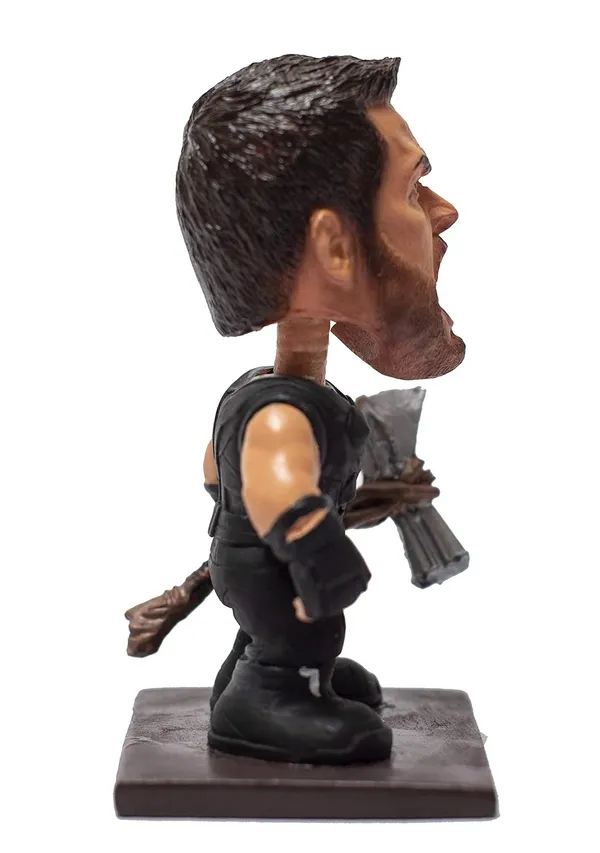 Thor_Stormbreaker_Bobblehead_Handmade_Cartoon_Figurine