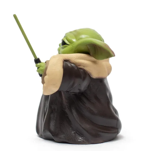 Handmade_Baby_Yoda_Hand_Painted_Collectible_Polyurethane_Cartoon_Figurine