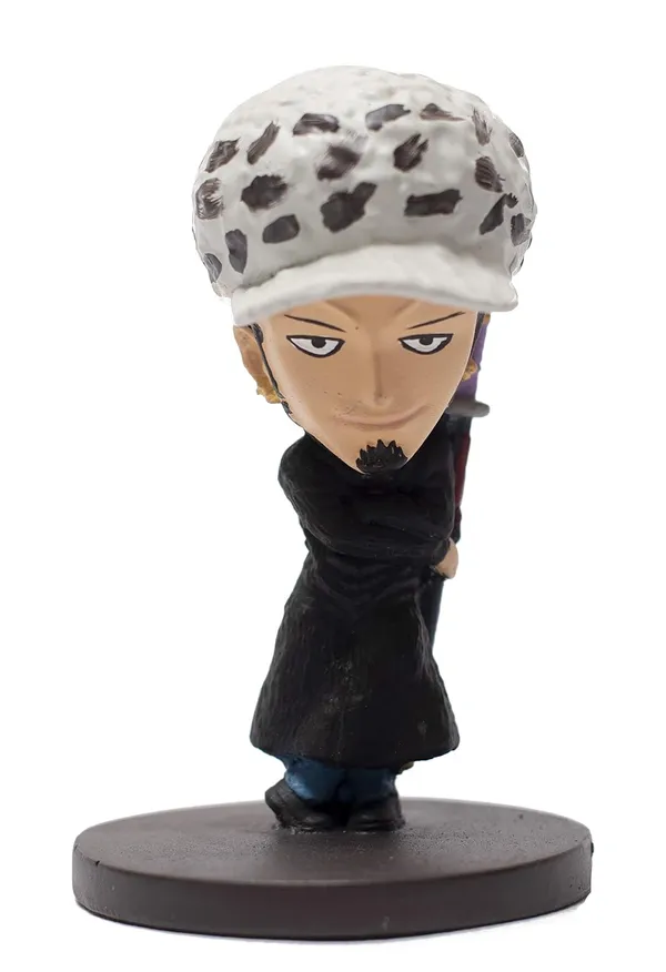 Trafalgar_D._Water_Law_Hand_Painted_Collectible_Resin_Cartoon_Figurine