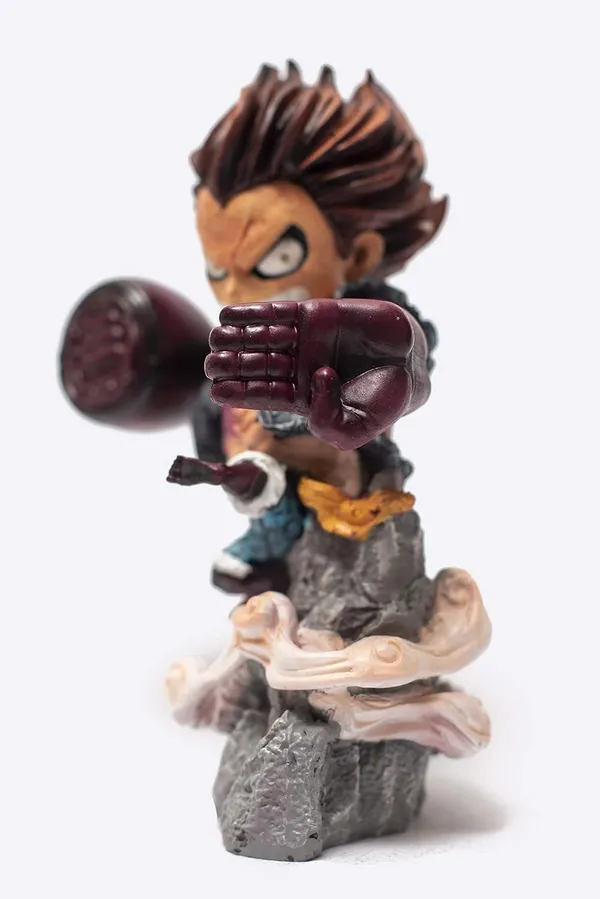 Monkey_D.Luffy_Bounceman_Attack_Hand_Painted_Collectible_Resin_Cartoon_Figurine