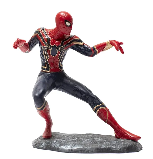 Spiderman_Infinity_War_Hand_Painted_Collectible_Resin_Cartoon_Figurine