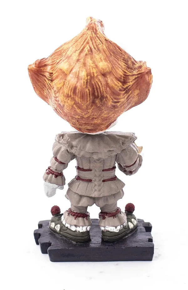 Pennywise_Bobblehead_Handmade_Resin_Cartoon_Figurine