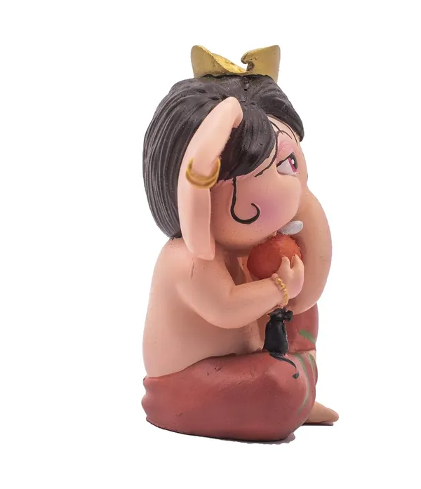 Cute_Chibi_Hand_Painted_Collectible_Fabric_Cartoon_Figurine