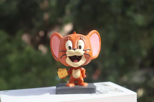 Jerry_Bobblehead_Handmade_Polystone_Cartoon_Figurine