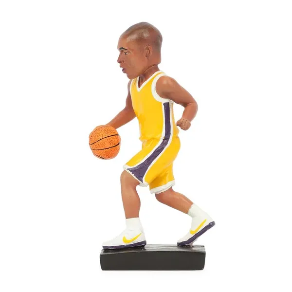 Kobe_Bryant_Hand_Painted_Collectible_Resin_Cartoon_Figurine