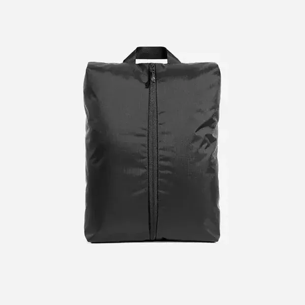 Black_Wax_Leather_Premium_&_Elegant_Garment_Zip_Bag_For_Unisex