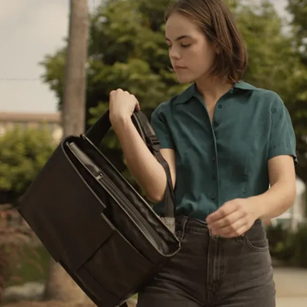 Black_Wax_Leather_Premium_&_Elegant_Backpack_For_Unisex