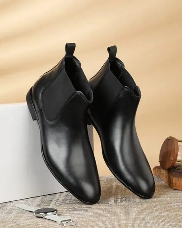 Black_Leather__Stretchable_Chealsea_Boot_For_Men_Premium_&_Elegant