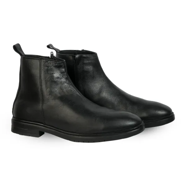 Black_Leather_Chealsea_Boot_With_Chain_For_Men